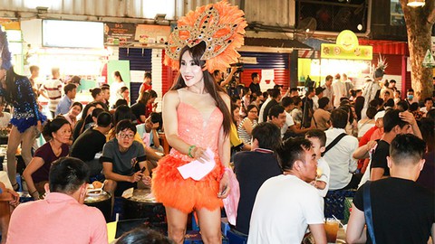 Diệp Thanh Thanh - bóng hồng nở muộn - Ảnh 1. Diệp Thanh Thanh - bóng hồng nở muộn - Ảnh 1.
