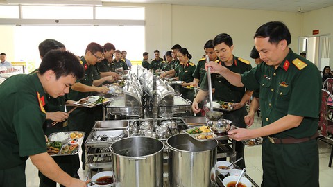 Hai chuyện đặc biệt ở Nhà máy Z131 - Ảnh 1. Hai chuyện đặc biệt ở Nhà máy Z131 - Ảnh 1.