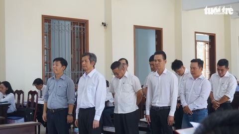 Cựu giám đốc Vietcombank Tây Đô bị đề nghị 20 năm tù - Ảnh 1. Cựu giám đốc Vietcombank Tây Đô bị đề nghị 20 năm tù - Ảnh 1.