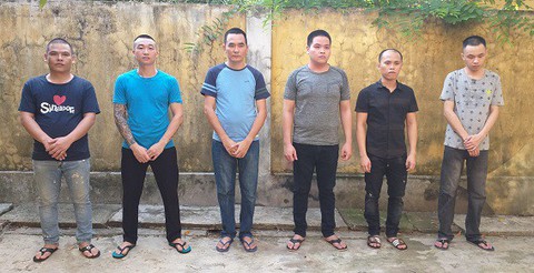 Hà Tĩnh phá đường dây làm giấy tờ ô tô giả liên tỉnh - Ảnh 1. Hà Tĩnh phá đường dây làm giấy tờ ô tô giả liên tỉnh - Ảnh 1.