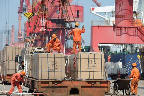 Mỹ cho điều trần về áp thuế nhập khẩu 300 tỉ USD hàng hóa Trung Quốc - Ảnh 1. Mỹ cho điều trần về áp thuế nhập khẩu 300 tỉ USD hàng hóa Trung Quốc - Ảnh 1.