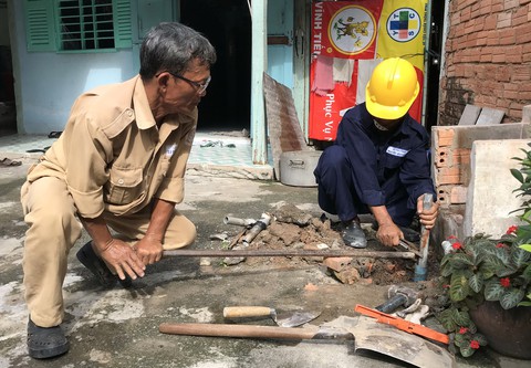 TP.HCM bắt đầu kế hoạch trám lấp giếng ngầm - Ảnh 4. TP.HCM bắt đầu kế hoạch trám lấp giếng ngầm - Ảnh 4.