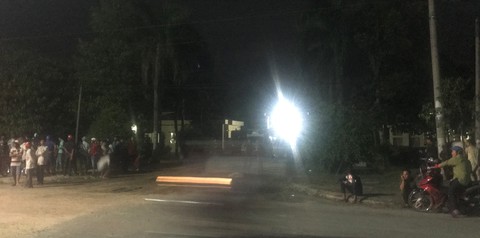 Sợ hãi khi thấy Đạt xuất hiện trước đồn với hai khẩu súng - Ảnh 2. Sợ hãi khi thấy Đạt xuất hiện trước đồn với hai khẩu súng - Ảnh 2.