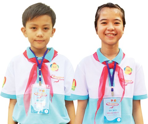 Chuyện của hai trò nghèo vượt khó, học giỏi - Ảnh 1. Chuyện của hai trò nghèo vượt khó, học giỏi - Ảnh 1.