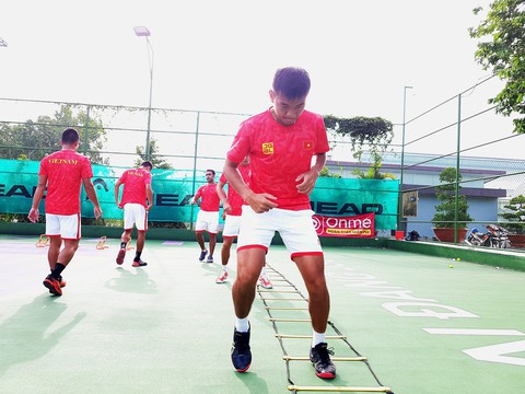 Lý Hoàng Nam quyết tâm thăng hạng Davis Cup - Ảnh 2. Lý Hoàng Nam quyết tâm thăng hạng Davis Cup - Ảnh 2.