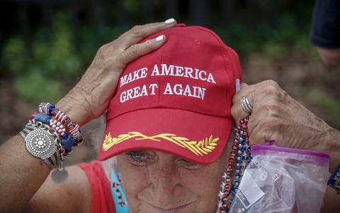 Xí chỗ chờ nghe ông Trump tuyên bố tái tranh cử - Ảnh 8. Xí chỗ chờ nghe ông Trump tuyên bố tái tranh cử - Ảnh 8.