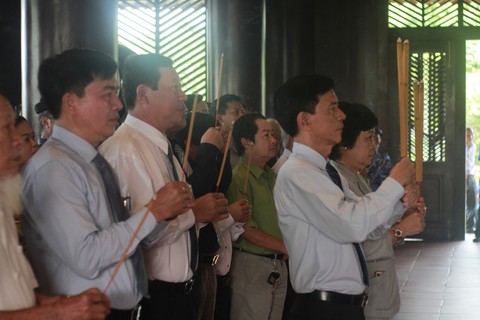 Rực rỡ lễ giỗ Đức Lễ Thành Hầu Nguyễn Hữu Cảnh - Ảnh 2. Rực rỡ lễ giỗ Đức Lễ Thành Hầu Nguyễn Hữu Cảnh - Ảnh 2.