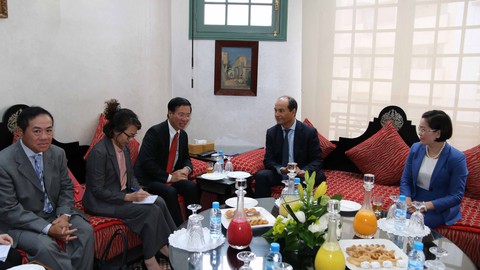 Ông Võ Văn Thưởng tiếp kiến Thủ tướng và Chủ tịch Quốc hội Morocco - Ảnh 3. Ông Võ Văn Thưởng tiếp kiến Thủ tướng và Chủ tịch Quốc hội Morocco - Ảnh 3.