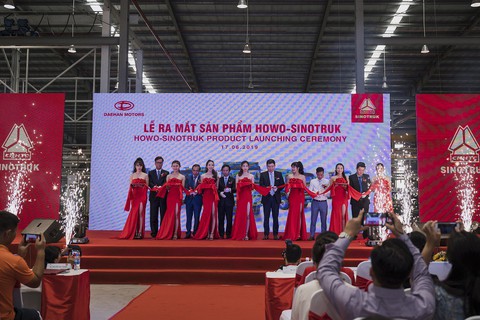 Daehan Motors ra mắt dòng sản phẩm thương hiệu Howo-Sinotruk - Ảnh 1. Daehan Motors ra mắt dòng sản phẩm thương hiệu Howo-Sinotruk - Ảnh 1.