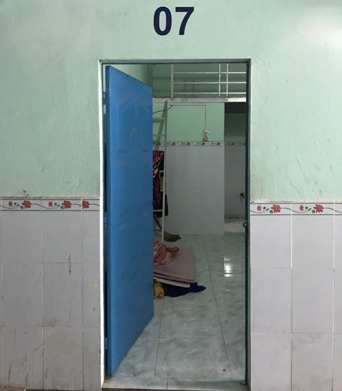 Mâu thuẫn vặt, thiếu niên đâm chết thanh niên bằng con dao làm bếp - Ảnh 2. Mâu thuẫn vặt, thiếu niên đâm chết thanh niên bằng con dao làm bếp - Ảnh 2.