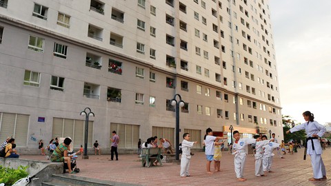 Dân chung cư số 4 Phan Chu Trinh bất ngờ khi giá thuê tăng gần gấp 4 - Ảnh 1. Dân chung cư số 4 Phan Chu Trinh bất ngờ khi giá thuê tăng gần gấp 4 - Ảnh 1.