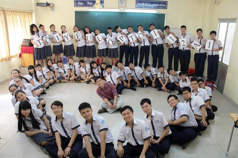 Thầy là một màu không thể thiếu trong thanh xuân tụi em… - Ảnh 1. Thầy là một màu không thể thiếu trong thanh xuân tụi em… - Ảnh 1.