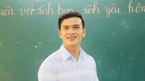 Thầy là một màu không thể thiếu trong thanh xuân tụi em… - Ảnh 3. Thầy là một màu không thể thiếu trong thanh xuân tụi em… - Ảnh 3.
