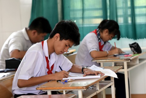 Điểm chuẩn tuyển sinh lớp 10 tại Đồng Nai giảm sâu - Ảnh 1. Điểm chuẩn tuyển sinh lớp 10 tại Đồng Nai giảm sâu - Ảnh 1.