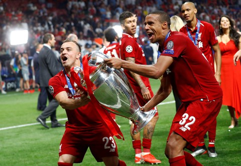 Liverpool tưng bừng ăn mừng chức vô địch Champions League - Ảnh 13. Liverpool tưng bừng ăn mừng chức vô địch Champions League - Ảnh 13.