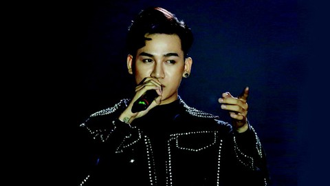Những bài hát triệu view ầm ĩ trên YouTube nhưng rỗng tuếch - Ảnh 1. Những bài hát triệu view ầm ĩ trên YouTube nhưng rỗng tuếch - Ảnh 1.