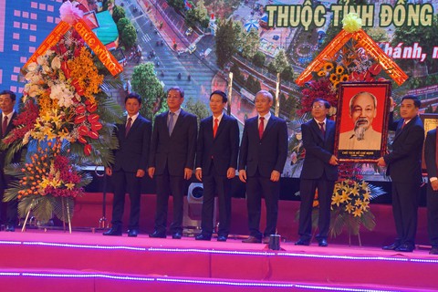 Đồng Nai có thêm thành phố Long Khánh - Ảnh 2. Đồng Nai có thêm thành phố Long Khánh - Ảnh 2.