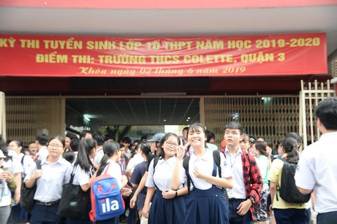 Đề thi văn lớp 10 TP.HCM: thí sinh em khen hay, em nói khó - Ảnh 7. Đề thi văn lớp 10 TP.HCM: thí sinh em khen hay, em nói khó - Ảnh 7.