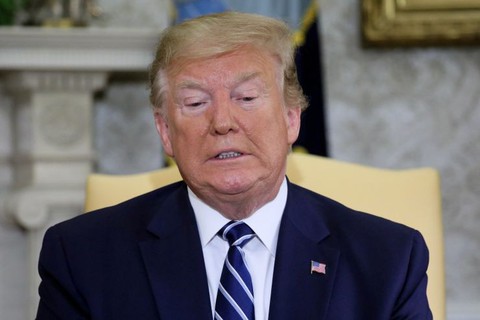 Ông Trump tiết lộ đã nạp đạn và lên cò, suýt tấn công Iran - Ảnh 1. Ông Trump tiết lộ đã nạp đạn và lên cò, suýt tấn công Iran - Ảnh 1.