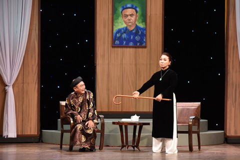 Đạo diễn kịch nói làm cải lương - Ảnh 9. Đạo diễn kịch nói làm cải lương - Ảnh 9.