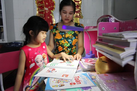 Học trước lớp 1: Đừng làm trẻ sợ học ngay ngưỡng cửa đầu tiên - Ảnh 1. Học trước lớp 1: Đừng làm trẻ sợ học ngay ngưỡng cửa đầu tiên - Ảnh 1.