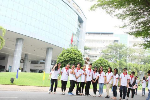 Trường chứng nhận giáo sư cho hiệu trưởng ĐH Tôn Đức Thắng không được kiểm định - Ảnh 1. Trường chứng nhận giáo sư cho hiệu trưởng ĐH Tôn Đức Thắng không được kiểm định - Ảnh 1.