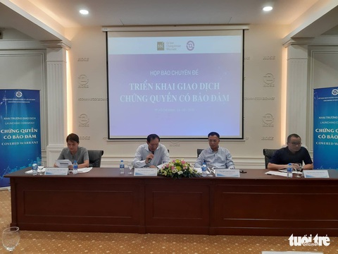 Từ 28-6, chứng quyền có bảo đảm chính thức giao dịch trên thị trường - Ảnh 1. Từ 28-6, chứng quyền có bảo đảm chính thức giao dịch trên thị trường - Ảnh 1.
