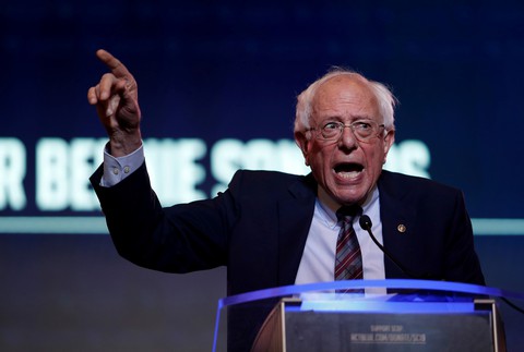 Ông Bernie Sanders muốn xóa 1,6 ngàn tỉ USD nợ vay sinh viên của dân Mỹ - Ảnh 1. Ông Bernie Sanders muốn xóa 1,6 ngàn tỉ USD nợ vay sinh viên của dân Mỹ - Ảnh 1.