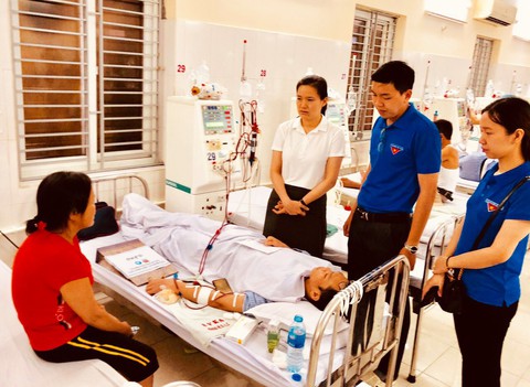 Nam sinh chạy thận trước ngày đi thi THPT quốc gia - Ảnh 1. Nam sinh chạy thận trước ngày đi thi THPT quốc gia - Ảnh 1.