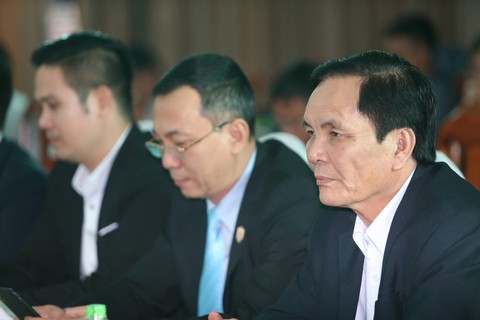VFF sẽ bầu bổ sung phó chủ tịch tài chính thay ông Cấn Văn Nghĩa - Ảnh 1. VFF sẽ bầu bổ sung phó chủ tịch tài chính thay ông Cấn Văn Nghĩa - Ảnh 1.
