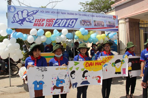 Ngộ nghĩnh tranh hí họa HLV Park Hang Seo cổ vũ mùa thi - Ảnh 9. Ngộ nghĩnh tranh hí họa HLV Park Hang Seo cổ vũ mùa thi - Ảnh 9.