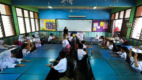 Học sinh nôn ói vì ô nhiễm, Malaysia đóng cửa hơn 400 trường - Ảnh 1. Học sinh nôn ói vì ô nhiễm, Malaysia đóng cửa hơn 400 trường - Ảnh 1.