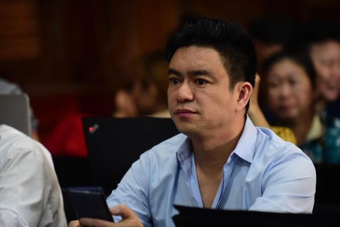 Thuê chém chồng với giá 1 tỉ, vợ bác sĩ Chiêm Quốc Thái hầu tòa - Ảnh 4. Thuê chém chồng với giá 1 tỉ, vợ bác sĩ Chiêm Quốc Thái hầu tòa - Ảnh 4.