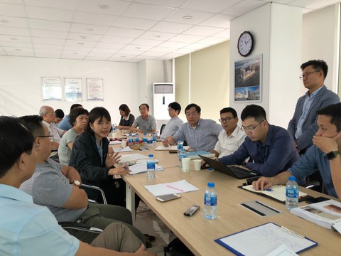 Người dân vườn đào kêu cứu vì tường nứt, nền nhà sụt lún - Ảnh 2. Người dân vườn đào kêu cứu vì tường nứt, nền nhà sụt lún - Ảnh 2.