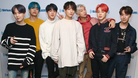 Nhóm nhạc Hàn Quốc BTS đạt 6 kỷ lục Guinness trong 2 tháng - Ảnh 1. Nhóm nhạc Hàn Quốc BTS đạt 6 kỷ lục Guinness trong 2 tháng - Ảnh 1.