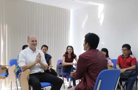 Tăng khả năng trúng tuyển bằng xét học bạ lớp 12 - Ảnh 2. Tăng khả năng trúng tuyển bằng xét học bạ lớp 12 - Ảnh 2.