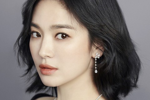 Song Joong Ki và Song Hye Kyo ly hôn chấn động: niềm tin tình yêu cổ tích tan vỡ! - Ảnh 7. Song Joong Ki và Song Hye Kyo ly hôn chấn động: niềm tin tình yêu cổ tích tan vỡ! - Ảnh 7.