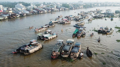 Chuyển đổi kinh tế, văn hóa thương hồ - Ảnh 1. Chuyển đổi kinh tế, văn hóa thương hồ - Ảnh 1.