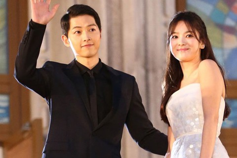 Song Joong Ki và Song Hye Kyo ly hôn chấn động: niềm tin tình yêu cổ tích tan vỡ! - Ảnh 6. Song Joong Ki và Song Hye Kyo ly hôn chấn động: niềm tin tình yêu cổ tích tan vỡ! - Ảnh 6.