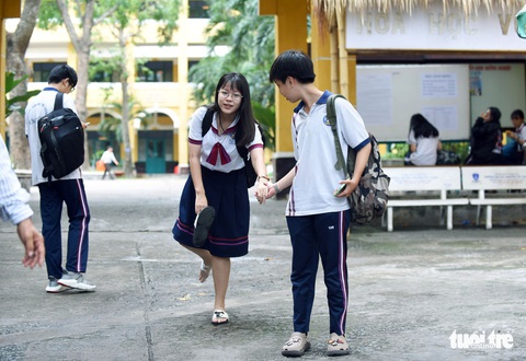 Nụ cười tỏa nắng sau mùa thi, chúng ta tạm biệt thời học sinh đáng nhớ! - Ảnh 5. Nụ cười tỏa nắng sau mùa thi, chúng ta tạm biệt thời học sinh đáng nhớ! - Ảnh 5.