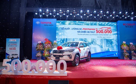 Nửa triệu chiếc xe xuất xưởng - dấu ấn Toyota - Ảnh 1. Nửa triệu chiếc xe xuất xưởng - dấu ấn Toyota - Ảnh 1.