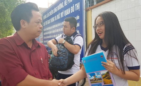 Gần nửa triệu thí sinh thi khoa học xã hội: Atlat sẽ cân cả vũ trụ! - Ảnh 3. Gần nửa triệu thí sinh thi khoa học xã hội: Atlat sẽ cân cả vũ trụ! - Ảnh 3.