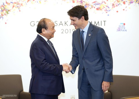 Thủ tướng Nguyễn Xuân Phúc chụp ảnh cùng lãnh đạo các nước G20 - Ảnh 5. Thủ tướng Nguyễn Xuân Phúc chụp ảnh cùng lãnh đạo các nước G20 - Ảnh 5.