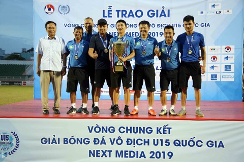 Như Thuật và Văn Quyến đưa Sông Lam Nghệ An vô địch U15 quốc gia 2019 - Ảnh 2. Như Thuật và Văn Quyến đưa Sông Lam Nghệ An vô địch U15 quốc gia 2019 - Ảnh 2.