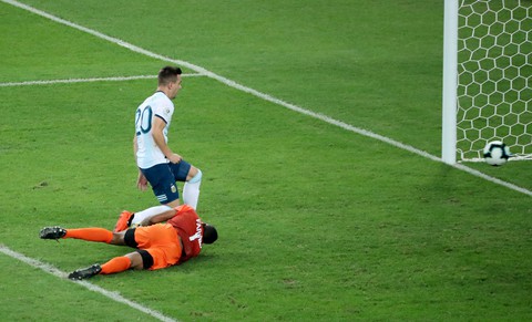 Argentina đối đầu với Brazil ở bán kết Copa America 2019 - Ảnh 3. Argentina đối đầu với Brazil ở bán kết Copa America 2019 - Ảnh 3.
