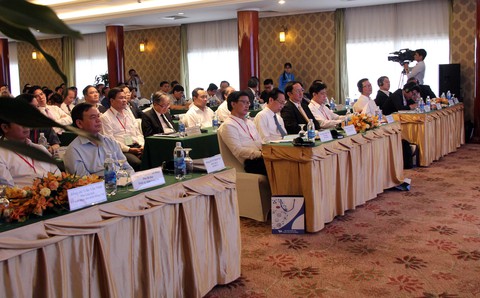 TP.HCM làm nhạc trưởng kết nối giao thông Đông - Tây Nam Bộ - Ảnh 2. TP.HCM làm nhạc trưởng kết nối giao thông Đông - Tây Nam Bộ - Ảnh 2.