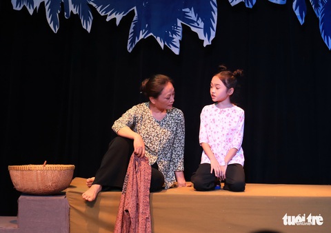 “Diều ơi” - Từ tình mẫu tử đến ký ức tuổi thơ - Ảnh 6. “Diều ơi” - Từ tình mẫu tử đến ký ức tuổi thơ - Ảnh 6.