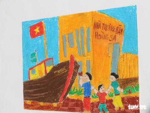 Ước mơ xúc động của trẻ em qua tranh vẽ Hoàng Sa, Trường Sa - Ảnh 17. Ước mơ xúc động của trẻ em qua tranh vẽ Hoàng Sa, Trường Sa - Ảnh 17.