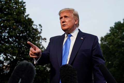 Ông Trump: Đánh thuế Trung Quốc, Mỹ lợi hàng tỉ USD - Ảnh 1. Ông Trump: Đánh thuế Trung Quốc, Mỹ lợi hàng tỉ USD - Ảnh 1.