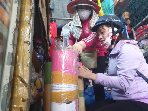 Hái ra tiền từ thị trường đồ thể thao - Ảnh 1. Hái ra tiền từ thị trường đồ thể thao - Ảnh 1.